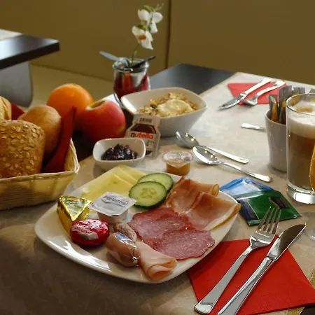 Da Vinci Hotel 3*