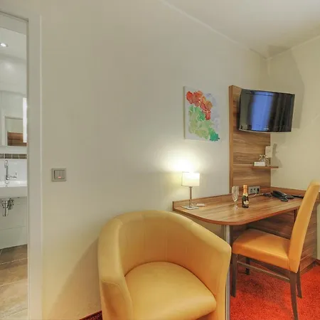 Hotel Am Groebenbach Hotel 3*