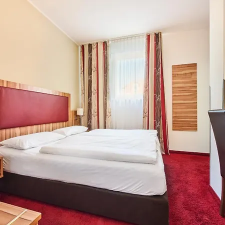 Hotel Hotel Am Groebenbach 3*