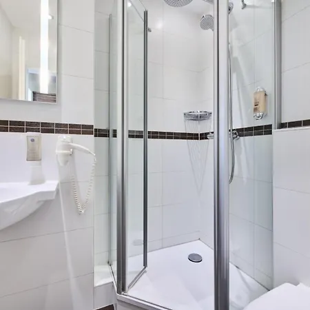 Hotel Hotel Am Groebenbach 3*